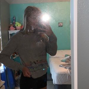 grey cropped look king sweatshirt